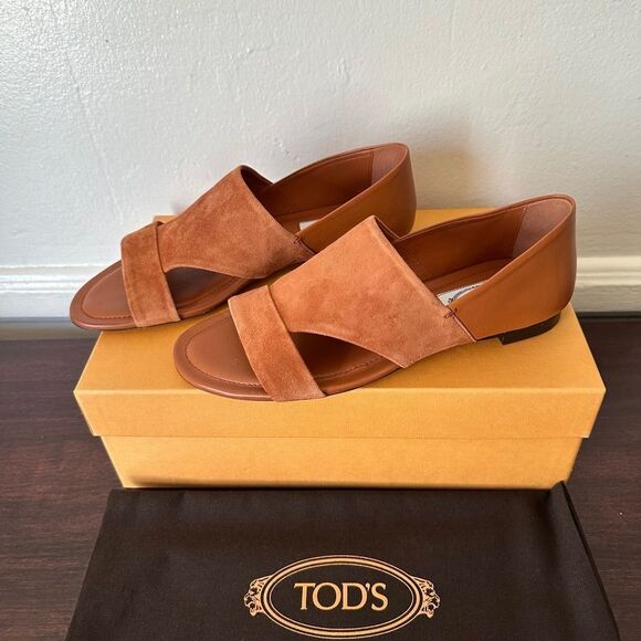 Tod's soft leather upper/leather lining stylish flat sandal size EU37 /US7 - Picture 2 of 12